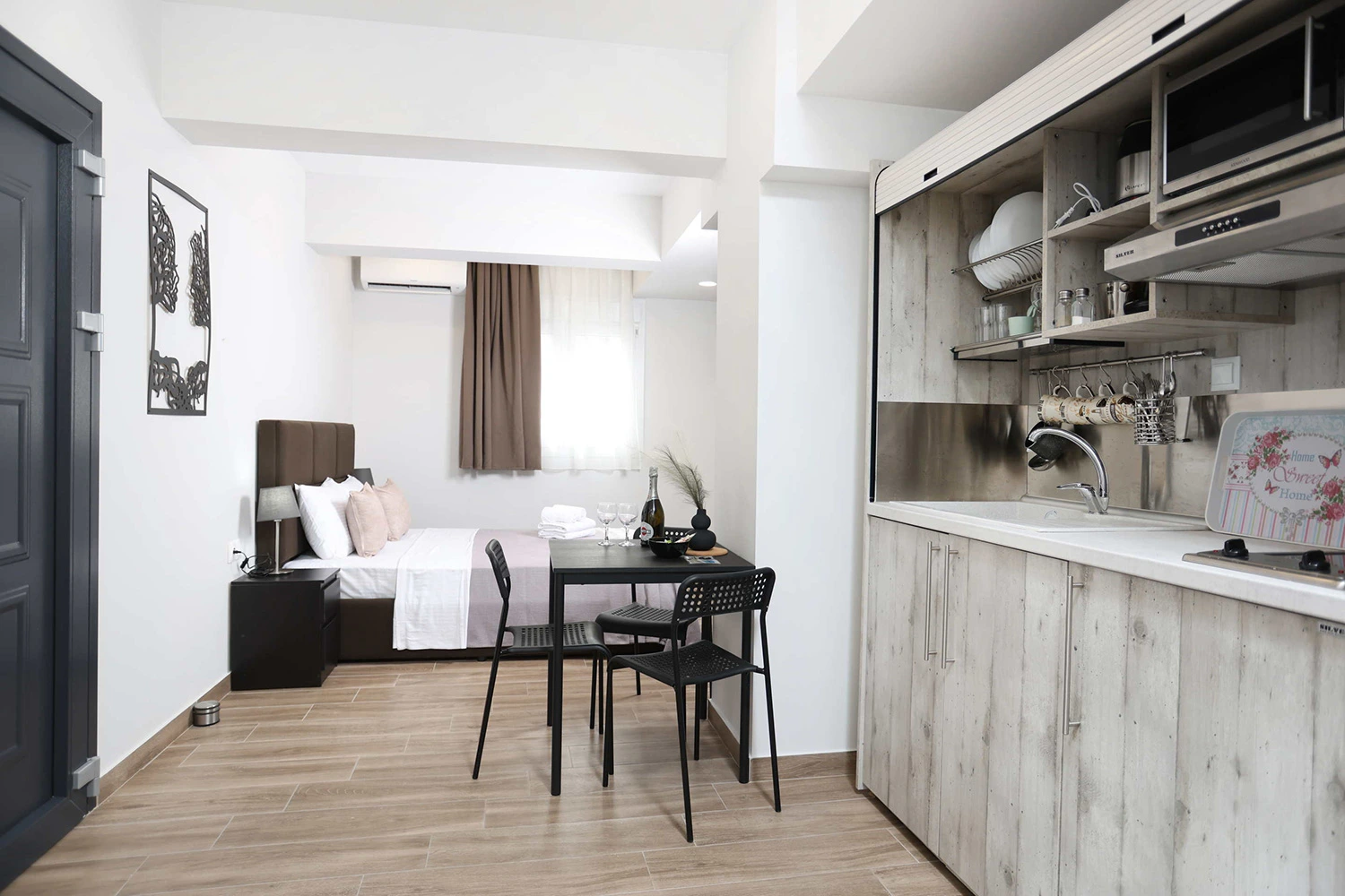 &Delta;ί&kappa;&lambda;&iota;&nu;&omicron; &Delta;&omega;&mu;ά&tau;&iota;&omicron; 3